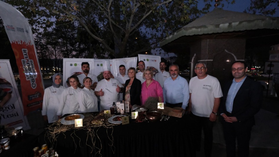 BURSA GASTRONOMİ TIRINDA İNEGÖL LEZZETLERİ TANITILDI