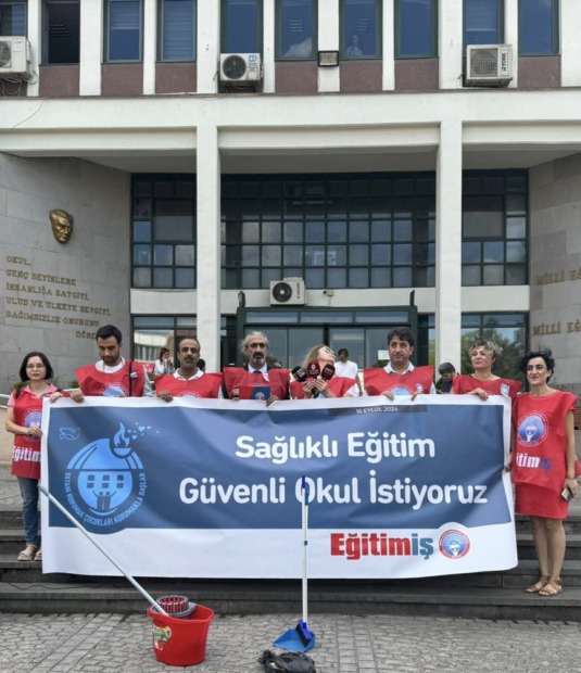 EĞİTİM-İŞ BURSA; “SAĞLIKLI EĞİTİM VE GÜVENLİ OKULLAR İSTİYORUZ”
