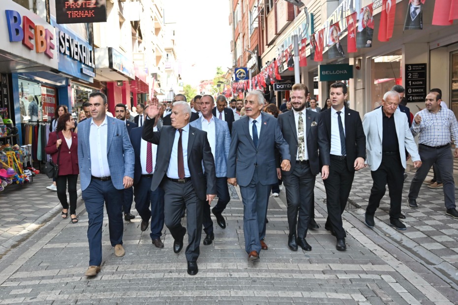 Başkan Bozbey, “Tarımın planlanmasına önderlik yapacağız”