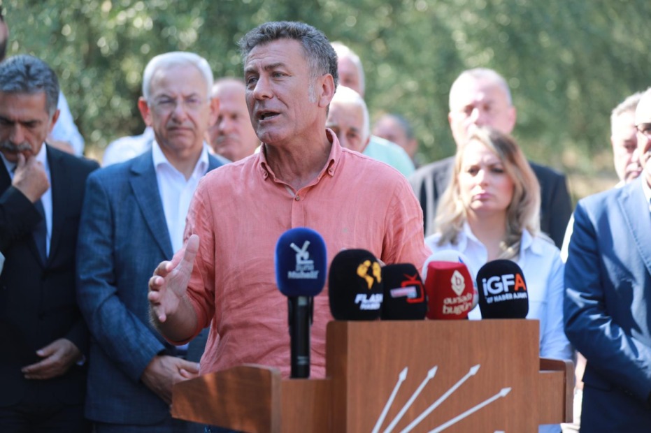 Orhan Sarıbal’dan kapatılmaya zorlanan Anadolu Lisesi hakkında soru önergesi