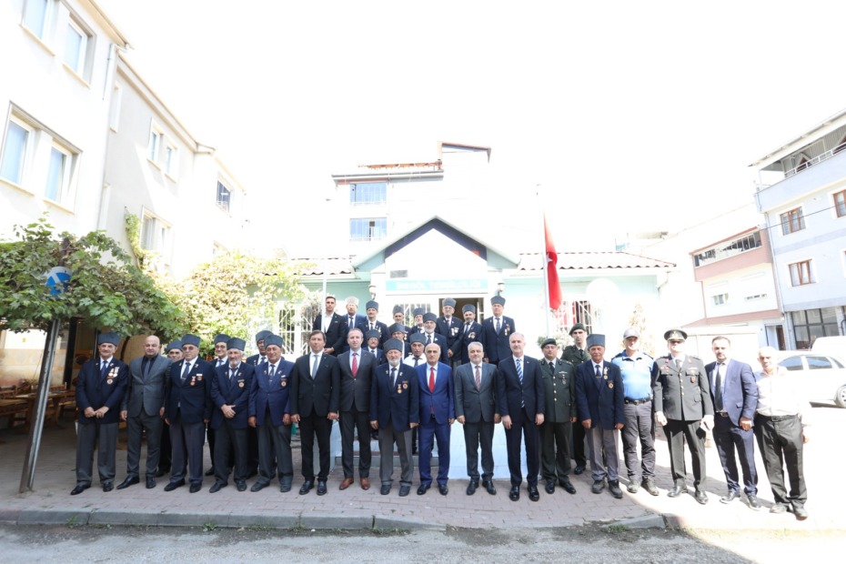 İNEGÖL’DE KURTULUŞUN 102. YILI KUTLAMALARI RESMİ TÖRENLERLE BAŞLADI