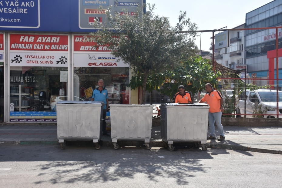 Gemlik’te dört koldan temizlik