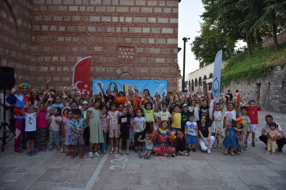 15 BİN ÇOCUK SOKAK OYUNLARINDA BULUŞTU