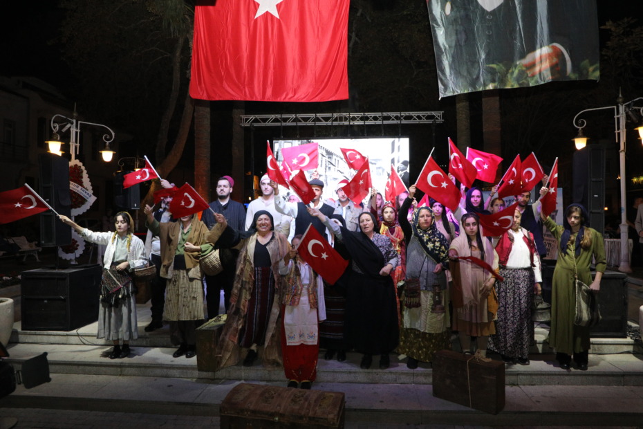 MUDANYA SOKAKLARINDA TARİH CANLANDI