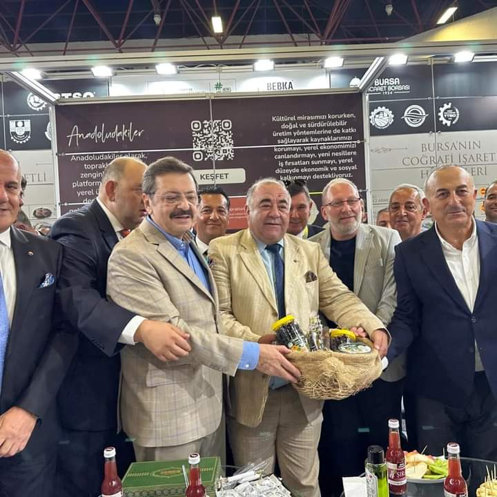 COĞRAFİ İŞARETLİ GEMLİK ZEYTİNİ YÖREX FUARI’NDA YERİNİ ALDI