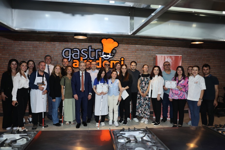Beyaz Baston Günü’nde farkındalık yaratan atölye çalışması