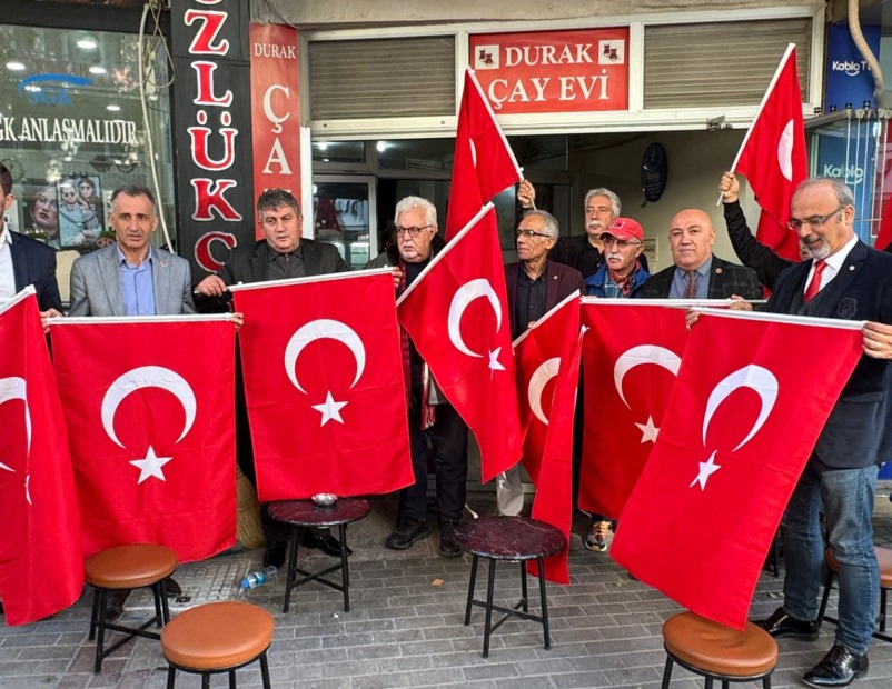 KALBİR’DEN ESNAFA ANLAMLI HEDİYE…