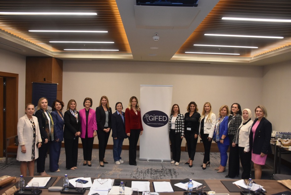İŞ DÜNYASININ KADIN BAŞKANLARI BURSA’DA TOPLANDI