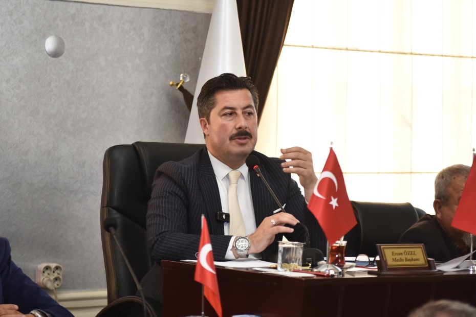 BAŞKAN ÖZEL: HASTA NAKİL AMBULANSI İÇİN BİRİKEN PARAYI AÇIKLADI