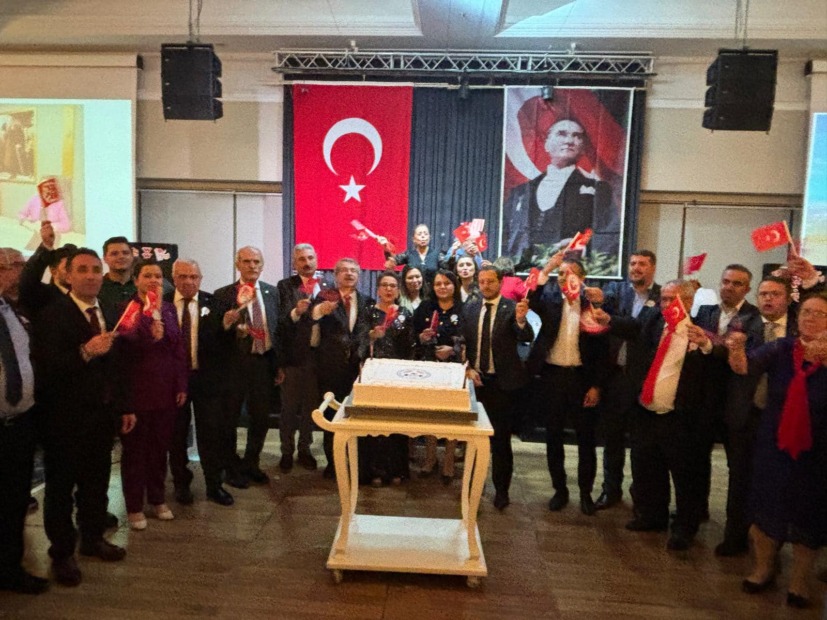 Gürhan Akdoğan; “ADD Teğmenlerimizin Yanındadır”
