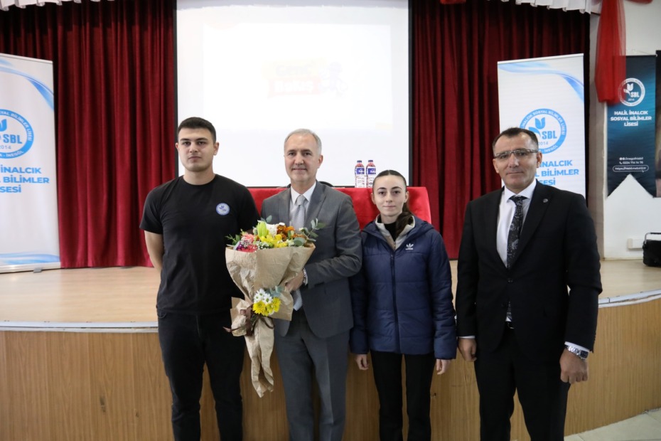 BAŞKAN TABAN’DAN ÖĞRENCİLER; “ŞEHRİ BİRLİKTE YÖNETELİM”