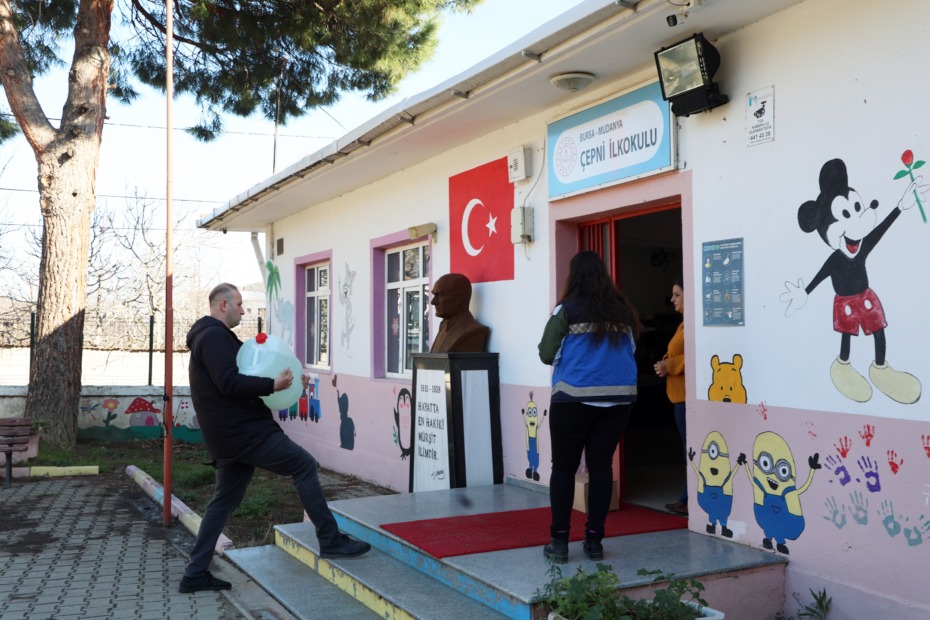 MUDANYA BELEDİYESİ’NDEN ÖĞRENCİLERE ÇİFTE DESTEK