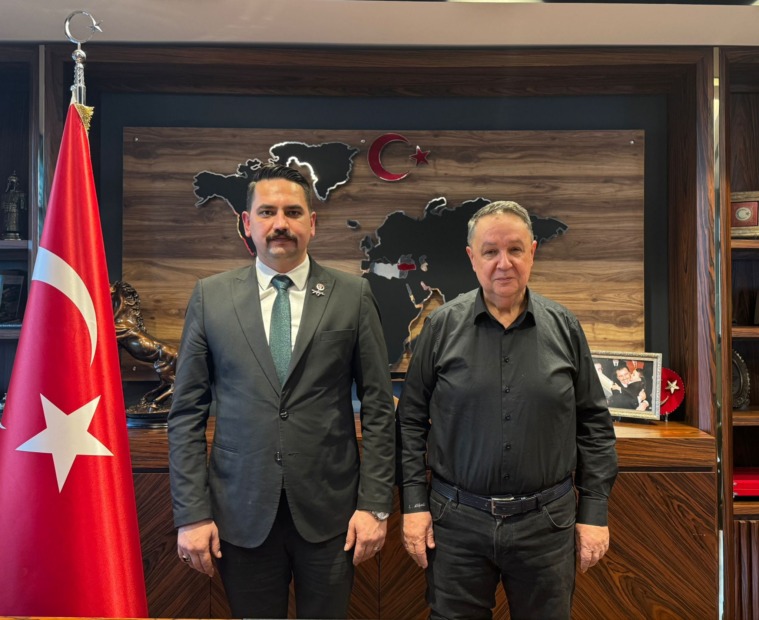 BBP Gemlik İlçe Başkanı Emre Ateş, Genel Başkan Yardımcısı Ekrem Alfatlı’yı ziyaret etti.