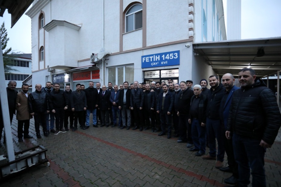 BEREKET SOFRASI FETİH 1453 CAMİİNDE KURULDU