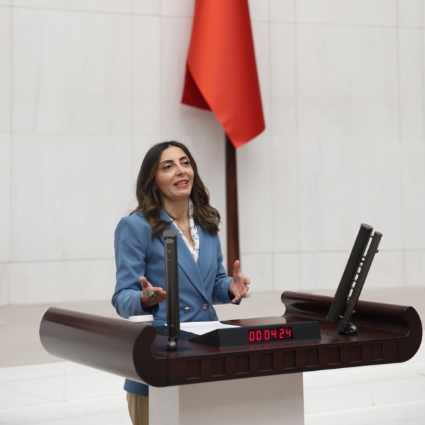 KAYIŞOĞLU; “KÜLTÜR VE SANATLA MEKÂN VE ZAMANI AŞABİLİRİZ”