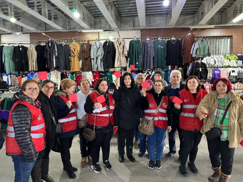 CHP Gemlik Kadın Kolları’ndan Hükümete Kırmızı Kart!
