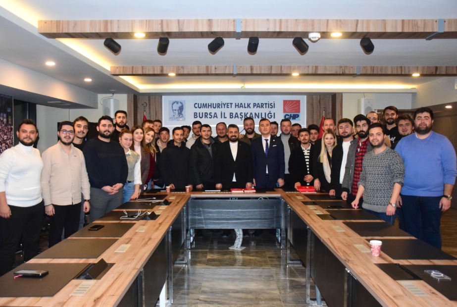 GENÇLİK ATEŞİ  KELES’TE YANDI