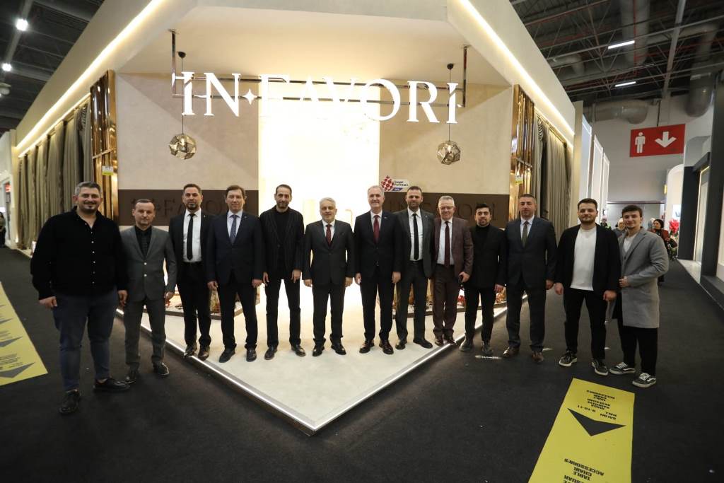 İNEGÖL PROTOKOLÜNDEN İSTANBUL MOBİLYA FUARINA ZİYARET