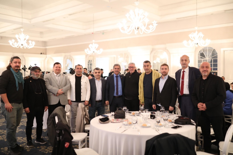 Başkanlar Gazetecileri Ağırladı