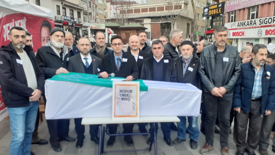 SAADET PARTİSİ OSMANGAZİ İLÇE ÖRGÜTÜ:  “EMEKLİ AYLIĞI ÖLMÜŞTÜR BAŞIMIZ SAĞ OLSUN”