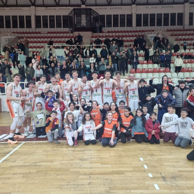 Has Halı Gemlik Basketbol lidere 103 sayı attı.
