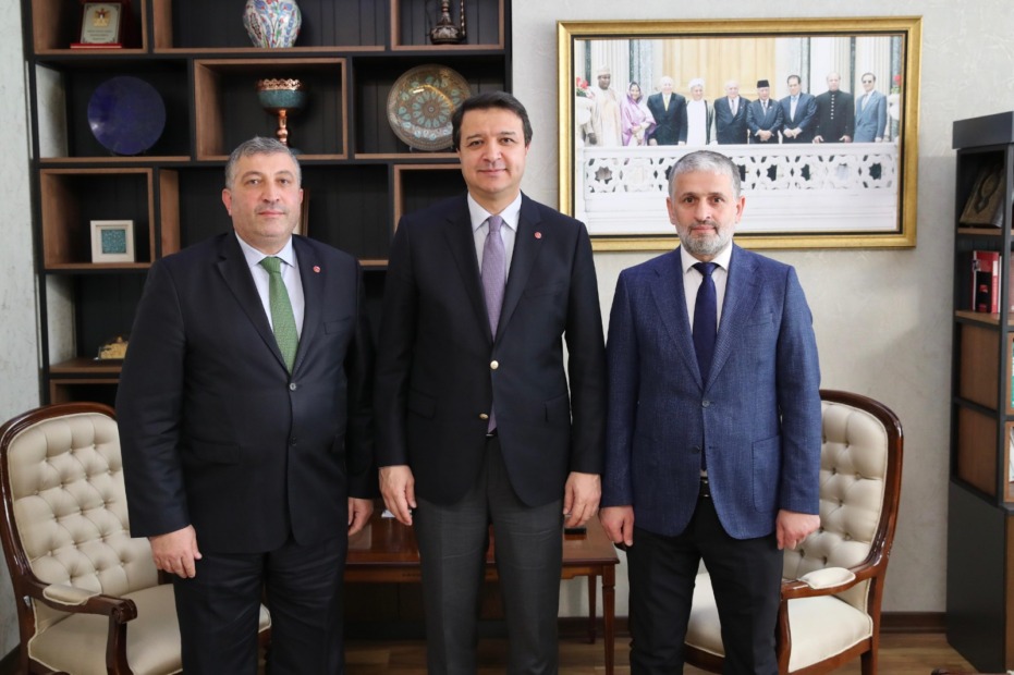 SAADET PARTİSİ BURSA İL BAŞKANLIĞINDA BAYRAK DEĞİŞİMİ
