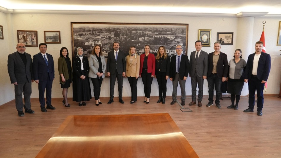 GÜRSU BELEDİYESİ’NDEN KADIN GİRİŞİMCİLİĞİNE TAM DESTEK