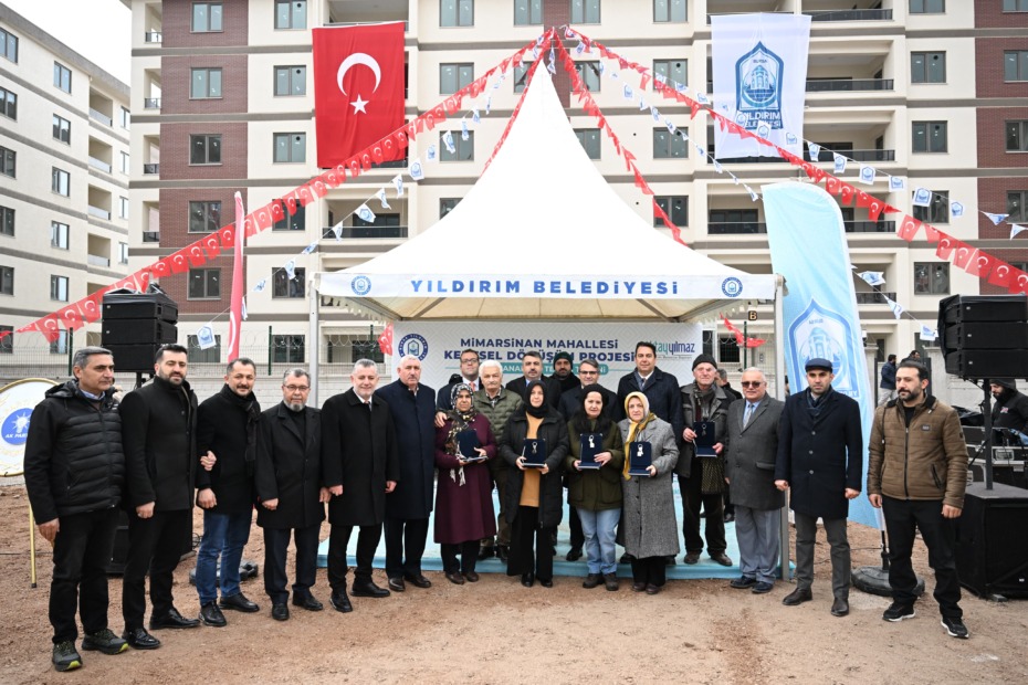 KENTSEL DÖNÜŞÜMDE BURSA’YA  ÖRNEK TEŞKİL EDİYORUZ
