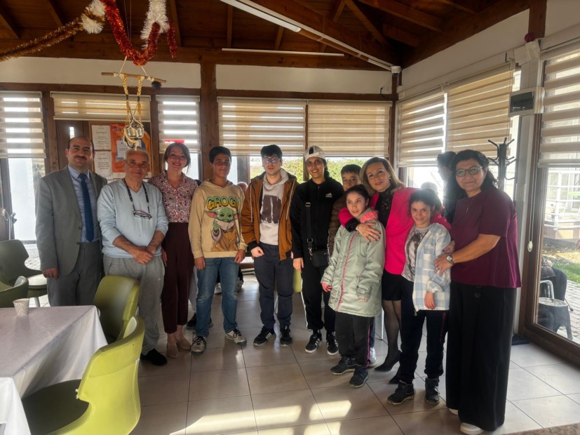 YAŞLILAR HAFTASINDA ANLAMLI ZİYARET