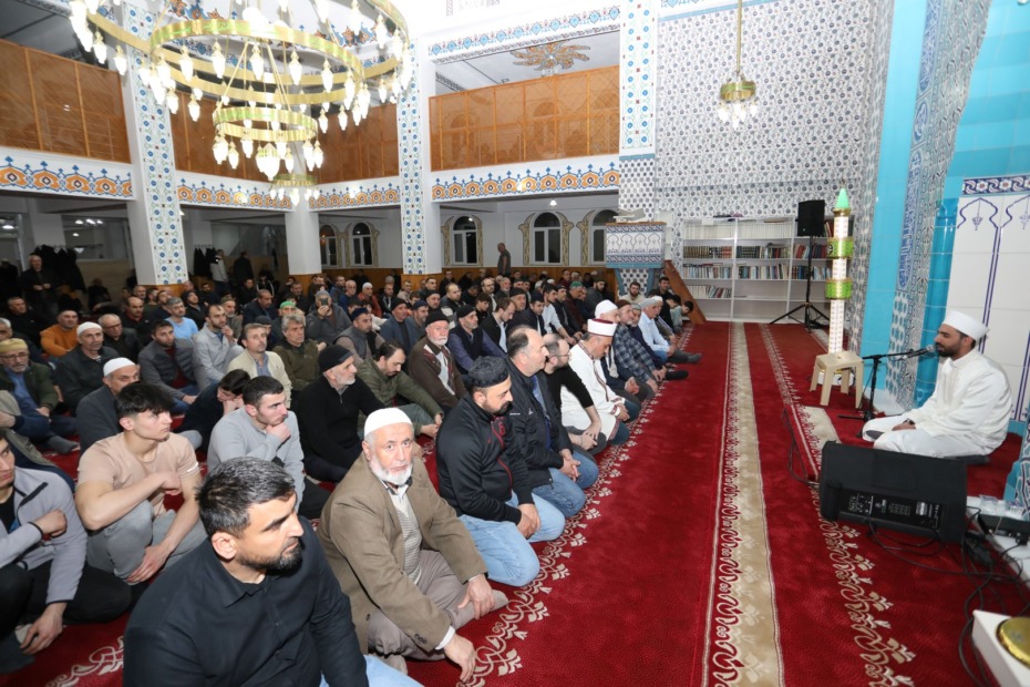 HAFIZ AHMET YÜKSEL İLE TAYYİP HOŞ İNEGÖLLÜLERLE BULUŞTU