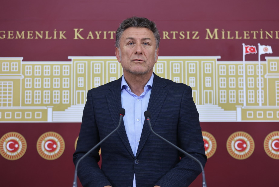 ORHAN SARIBAL: “SURİYE’DEKİ ALEVİLERİN HATAY’A GÜVENLİ GEÇİŞİNİ SAĞLAYIN”