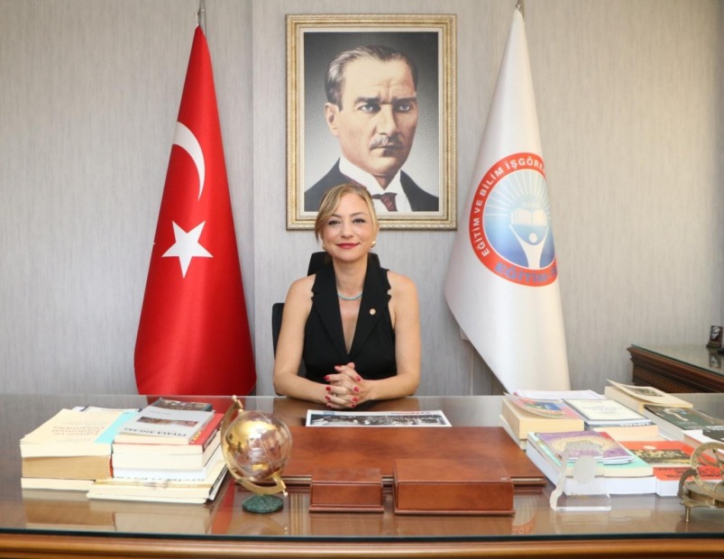YELİZ TOY; “YÖK ÜNİVERSİTELERİ ANAYASA’YI İHLAL SUÇU İŞLEMEYE ZORLUYOR”