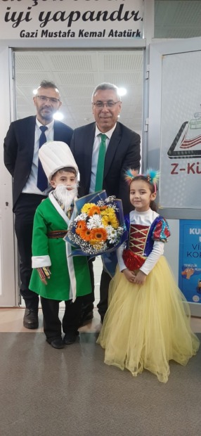 Ayşe Ziver Karataş İlkokulunda Kitaplar Canlandı
