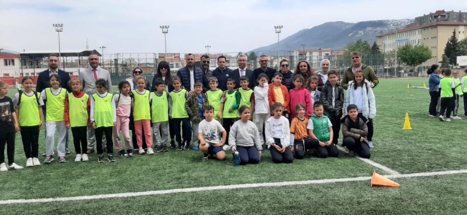 Gemlik’te 6 bin öğrenci geleneksel Oyunlarla Buluştu