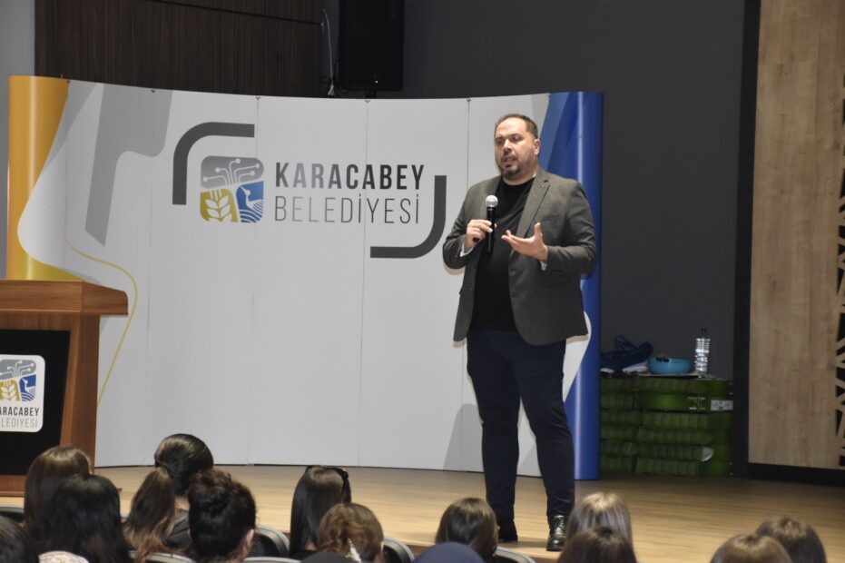Karacabey Belediyesi’nden LGS ve YKS öğrencilerine özel motivasyon