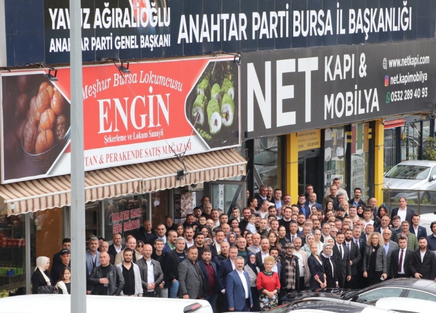 Anahtar Parti Bursa’da ilk bayram heyecanı