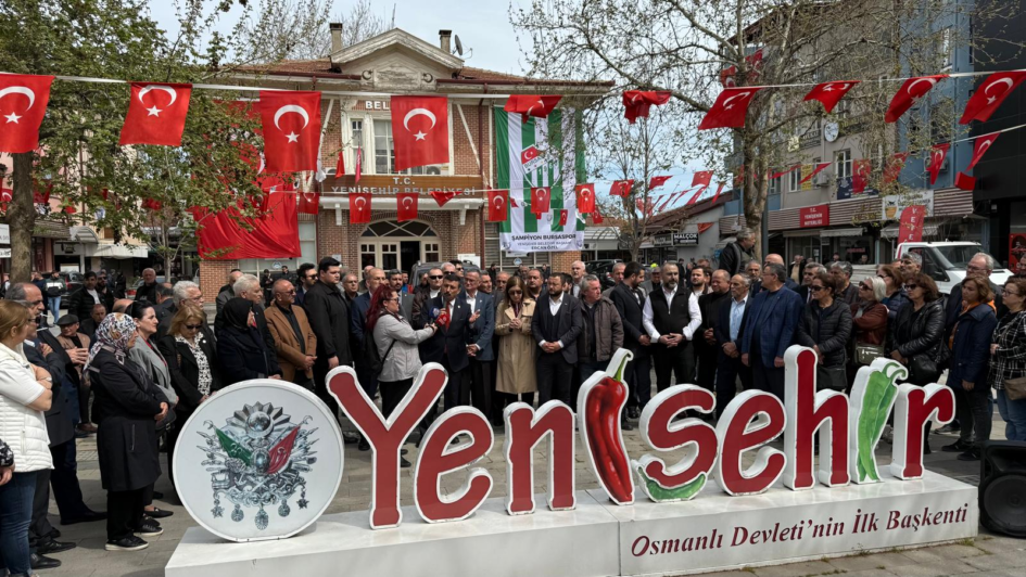 İYİ Parti İl Başkanı İsmail Kaya, “Bu iktidar döneminde siyasetin de namusu erozyona uğradı”
