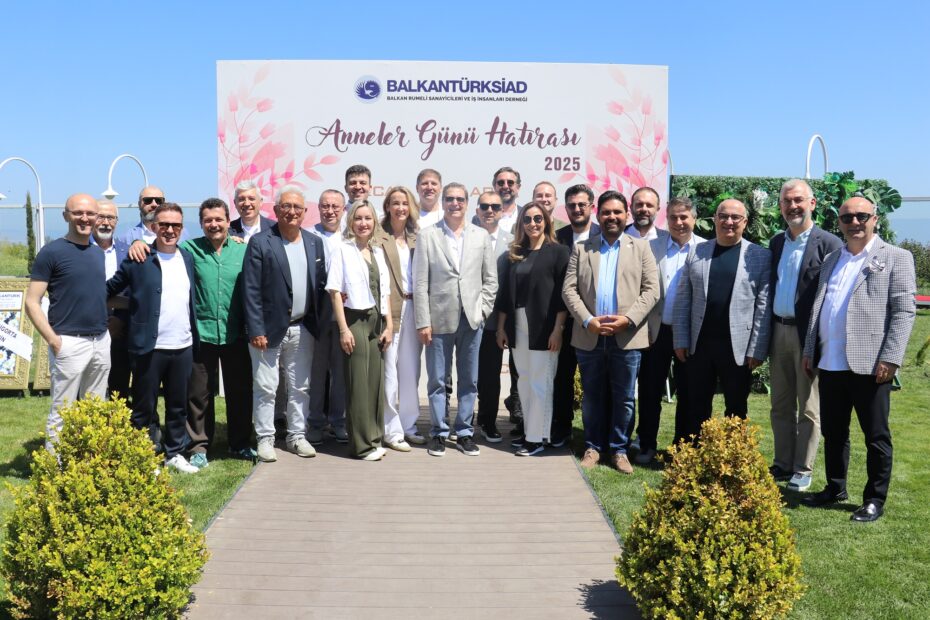 BALKANTÜRKSİAD’DAN ANNELER GÜNÜ KAHVALTISI