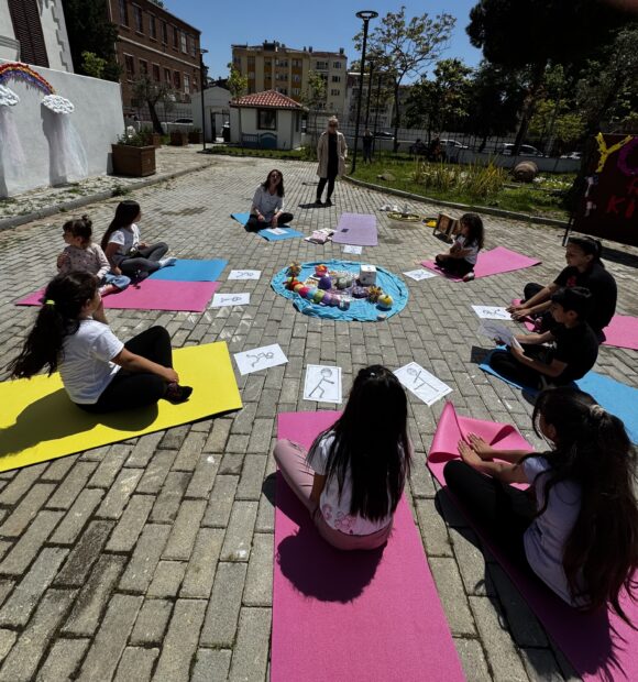 GEMLİK KENT KONSEYİ ÇOCUK MECLİSİ, YOGA ETKİNLİĞİNDE BULUŞTU