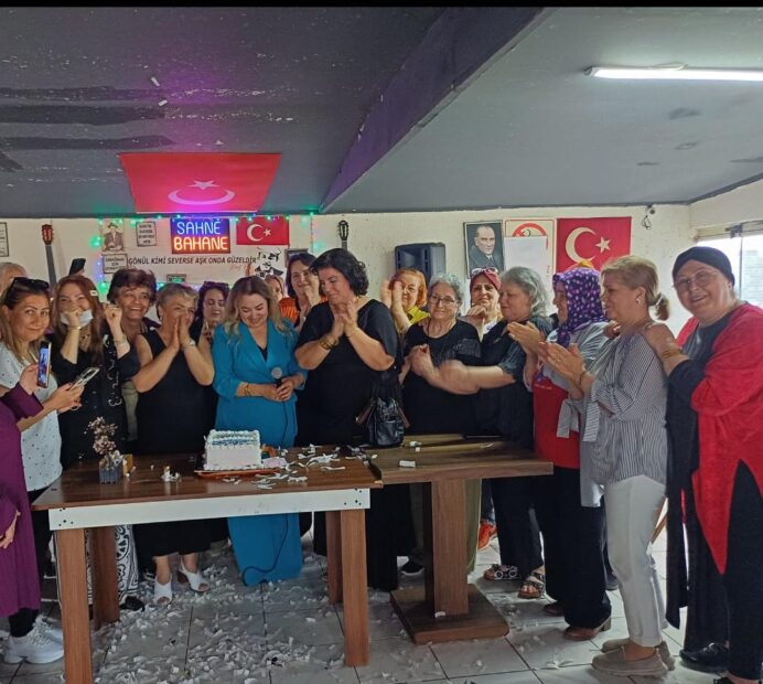 GÜÇLÜ ALFA KADINLAR ANNELER GÜNÜNDE BİR ARAYA GELDİ