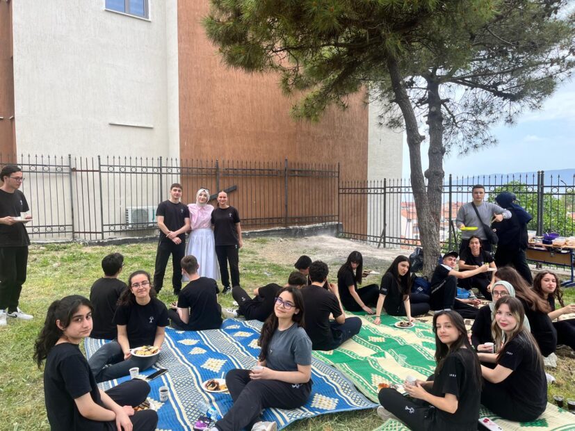 Gemport Gemlik Anadolu Lisesi’nde 4. Geleneksel Hıdırellez Şenliği