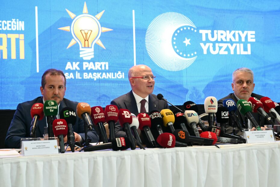 AK Parti Bursa’dan 2 yıllık değerlendirme toplantısı!