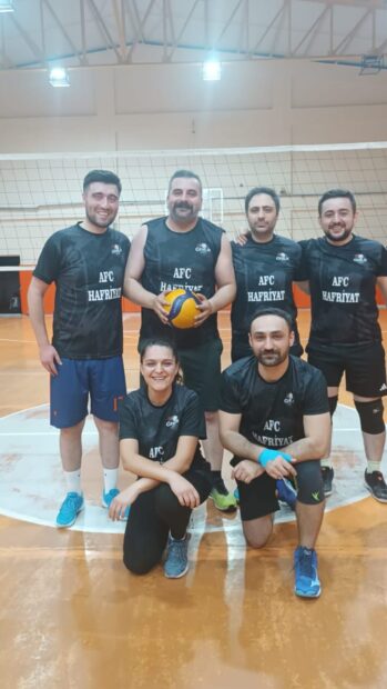 Gemlikgücü Voleybol Takımı Bursa’da Üçüncülükle Döndü