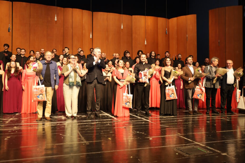 Usta Şair Nâzım Hikmet, ölümsüz eserleriyle anıldı