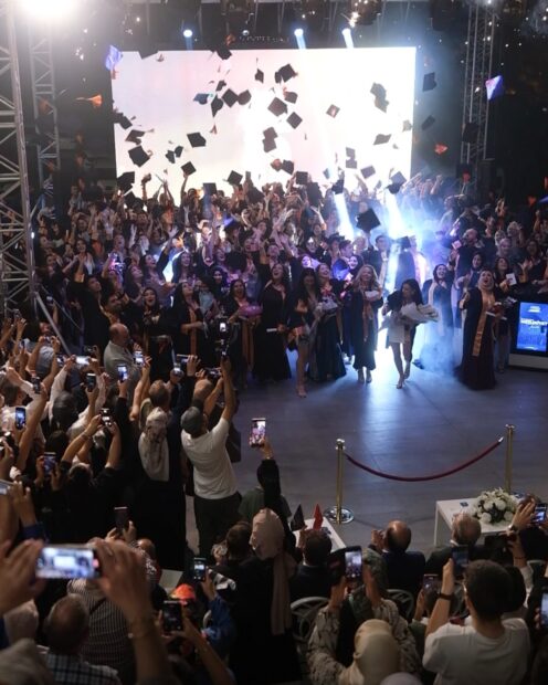 Mudanya Üniversitesi’nde  mezuniyet heyecanı
