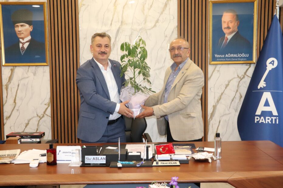 İYİ Parti Yıldırım’dan Anahtar Parti’ye ziyaret