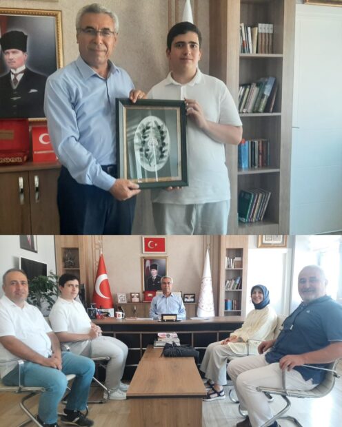 LGS Şampiyonu Gemlik İlçe Milli Eğitim Müdürü Adnan Uluğ tarafından kabul edildi.