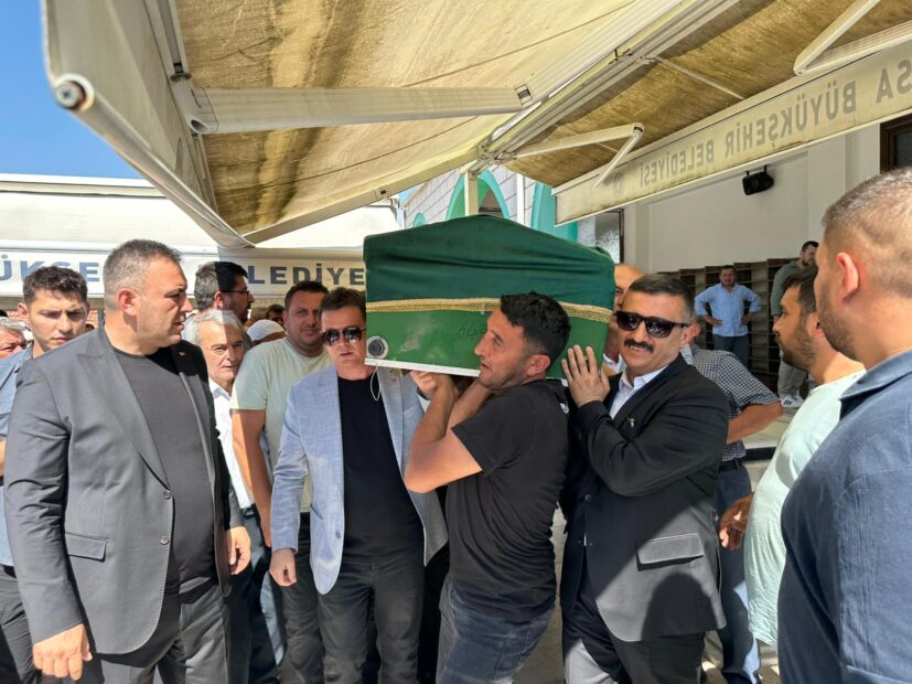 Başkan Erkan Aydın: “Yangın ciğerlerimizi kül etti”