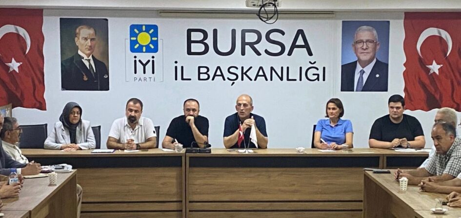 İsmail Kaya; “Yolumuz Belli, Milletin Sesi Olmaya Devam Edeceğiz”