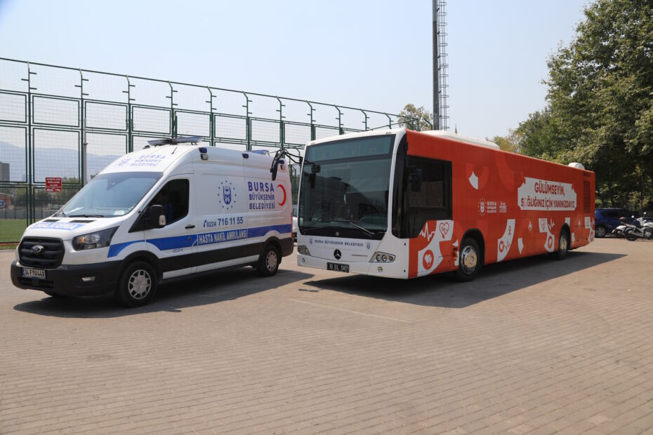 Büyükşehir, yangın bölgesindeki yaraları sarmaya başlıyor